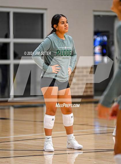 Thumbnail 2 in Rudder vs Smithville photogallery.