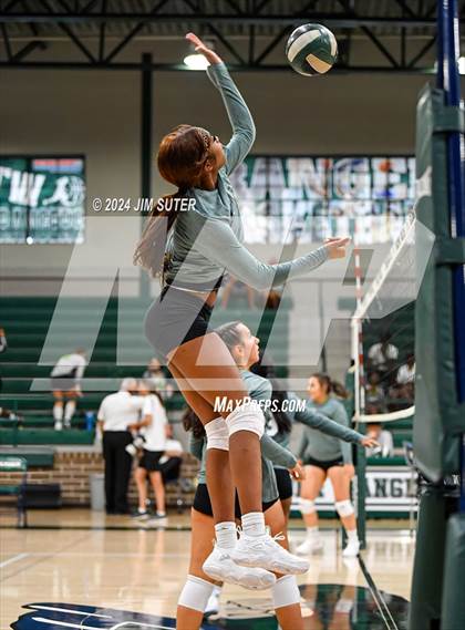Thumbnail 3 in Rudder vs Smithville photogallery.