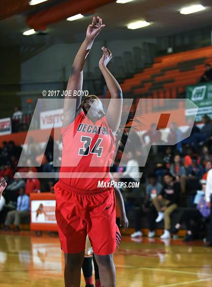 Thumbnail 1 in Decatur @ Grissom photogallery.