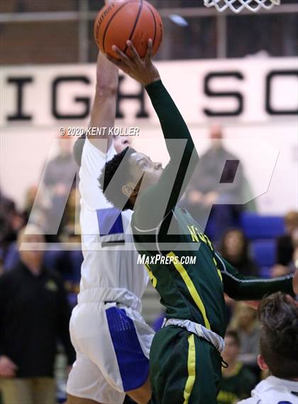 Thumbnail 1 in Grosse Pointe North @ Utica Eisenhower photogallery.