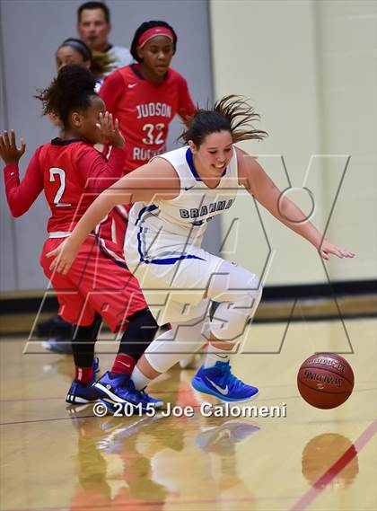 Thumbnail 2 in Judson @ MacArthur [Douglas] photogallery.