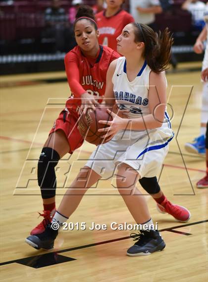 Thumbnail 3 in Judson @ MacArthur [Douglas] photogallery.