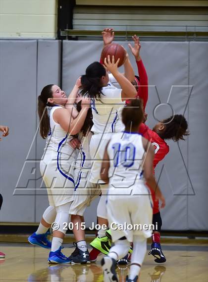Thumbnail 1 in Judson @ MacArthur [Douglas] photogallery.