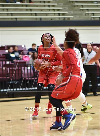 Thumbnail 3 in Judson @ MacArthur [Douglas] photogallery.