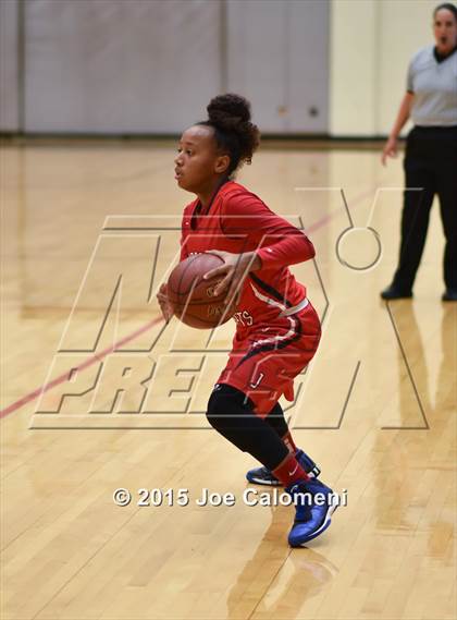 Thumbnail 3 in Judson @ MacArthur [Douglas] photogallery.