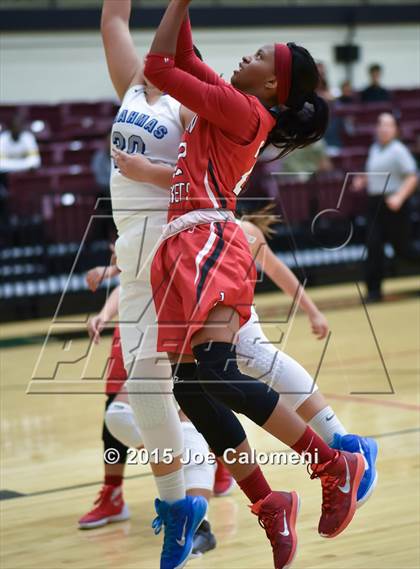 Thumbnail 1 in Judson @ MacArthur [Douglas] photogallery.