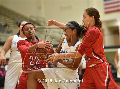 Thumbnail 2 in Judson @ MacArthur [Douglas] photogallery.