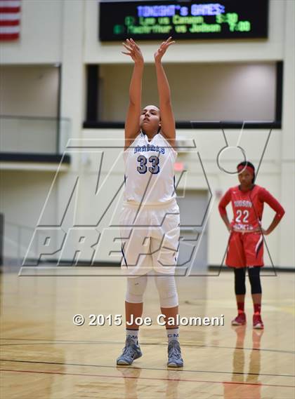 Thumbnail 1 in Judson @ MacArthur [Douglas] photogallery.