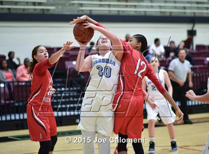 Thumbnail 3 in Judson @ MacArthur [Douglas] photogallery.