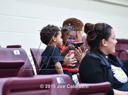 Thumbnail 3 in Judson @ MacArthur [Douglas] photogallery.