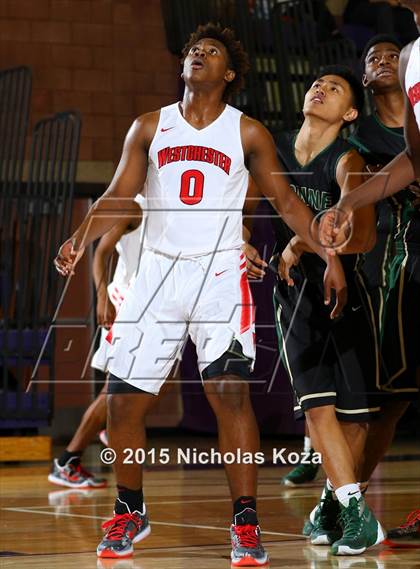 Thumbnail 3 in Westchester vs. Narbonne (#D1Bound SoCal. Christmas Classic) photogallery.