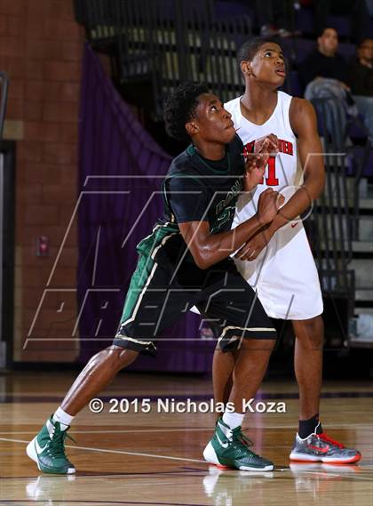 Thumbnail 1 in Westchester vs. Narbonne (#D1Bound SoCal. Christmas Classic) photogallery.