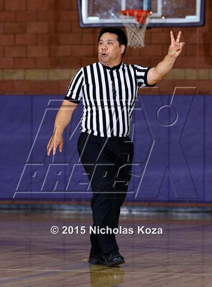 Thumbnail 1 in Westchester vs. Narbonne (#D1Bound SoCal. Christmas Classic) photogallery.