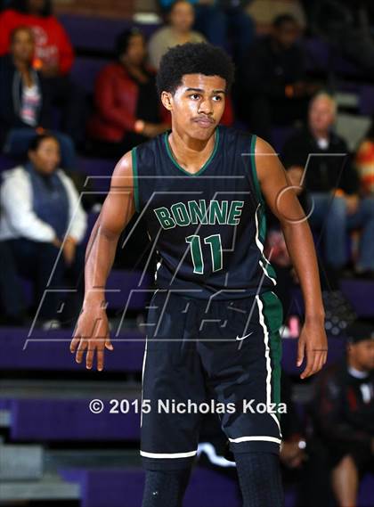 Thumbnail 1 in Westchester vs. Narbonne (#D1Bound SoCal. Christmas Classic) photogallery.