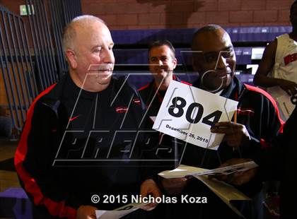 Thumbnail 3 in Westchester vs. Narbonne (#D1Bound SoCal. Christmas Classic) photogallery.