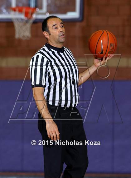 Thumbnail 1 in Westchester vs. Narbonne (#D1Bound SoCal. Christmas Classic) photogallery.