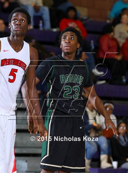 Thumbnail 3 in Westchester vs. Narbonne (#D1Bound SoCal. Christmas Classic) photogallery.