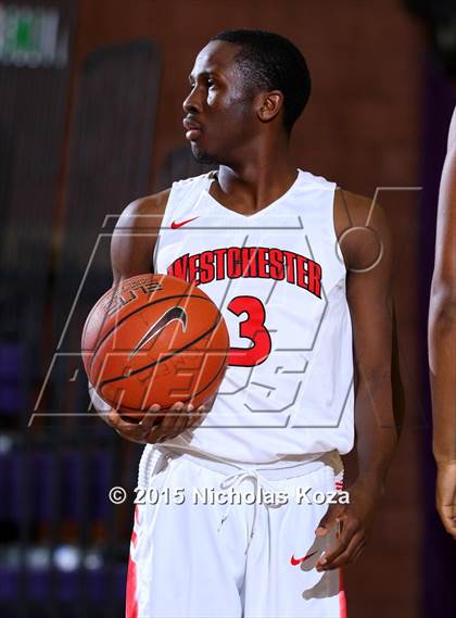Thumbnail 1 in Westchester vs. Narbonne (#D1Bound SoCal. Christmas Classic) photogallery.