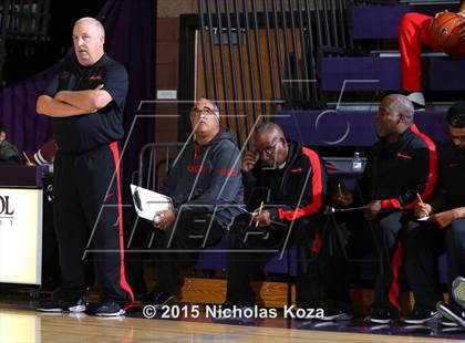 Thumbnail 3 in Westchester vs. Narbonne (#D1Bound SoCal. Christmas Classic) photogallery.