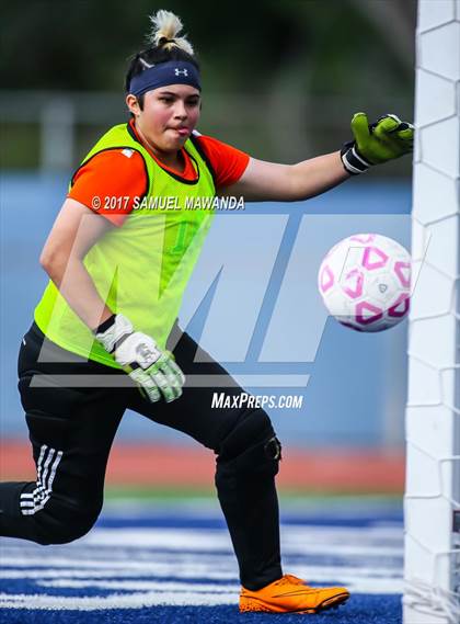 Thumbnail 2 in El Camino Real vs. Legacy (CIF LACS Playoff) photogallery.