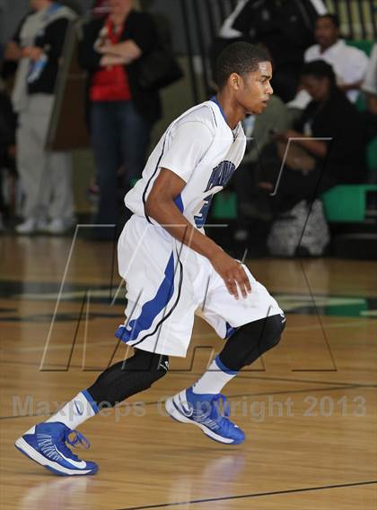 Thumbnail 1 in Palisades vs. JW North (MLK Showcase) photogallery.
