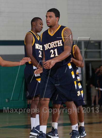 Thumbnail 2 in Palisades vs. JW North (MLK Showcase) photogallery.