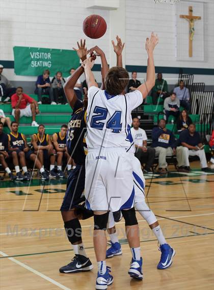 Thumbnail 3 in Palisades vs. JW North (MLK Showcase) photogallery.