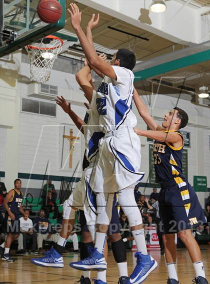 Thumbnail 3 in Palisades vs. JW North (MLK Showcase) photogallery.