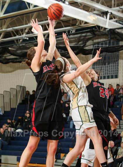 Thumbnail 2 in Rush-Henrietta vs. Hilton photogallery.