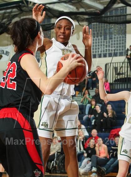 Thumbnail 3 in Rush-Henrietta vs. Hilton photogallery.