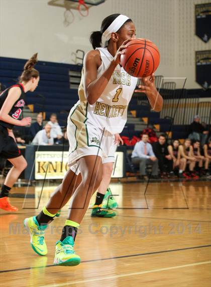 Thumbnail 3 in Rush-Henrietta vs. Hilton photogallery.