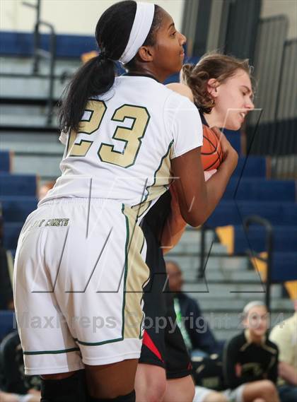 Thumbnail 1 in Rush-Henrietta vs. Hilton photogallery.