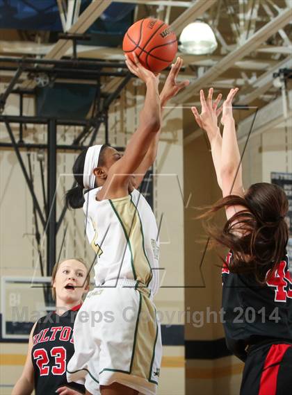 Thumbnail 1 in Rush-Henrietta vs. Hilton photogallery.