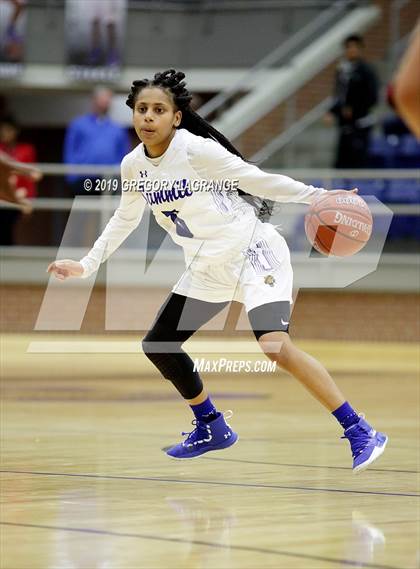 Thumbnail 2 in Waxahachie vs Mansfield Summit photogallery.