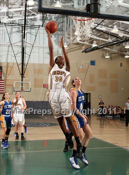 Thumbnail 1 in El Toro vs. Bishop's (So Cal Holiday Prep Classic) photogallery.