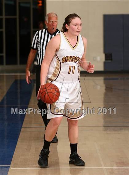 Thumbnail 2 in El Toro vs. Bishop's (So Cal Holiday Prep Classic) photogallery.