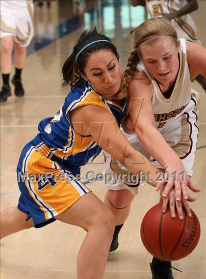 Thumbnail 1 in El Toro vs. Bishop's (So Cal Holiday Prep Classic) photogallery.