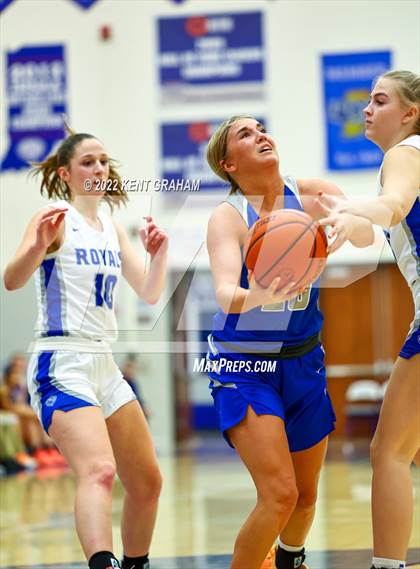 Thumbnail 3 in Carroll @ Hamilton Southeastern photogallery.