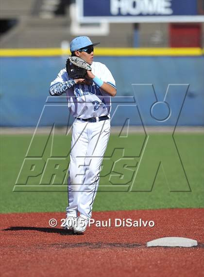 Thumbnail 3 in D'Evelyn @ Valor Christian photogallery.