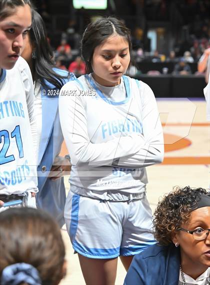 Thumbnail 3 in Monument Valley vs. Window Rock (AIA 3A Quarterfinal) photogallery.