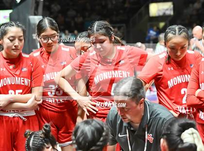 Thumbnail 1 in Monument Valley vs. Window Rock (AIA 3A Quarterfinal) photogallery.