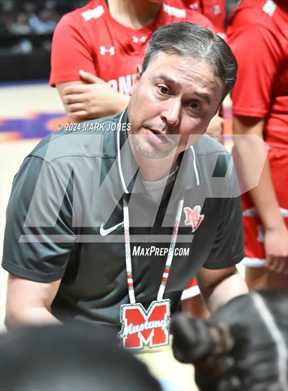 Thumbnail 1 in Monument Valley vs. Window Rock (AIA 3A Quarterfinal) photogallery.