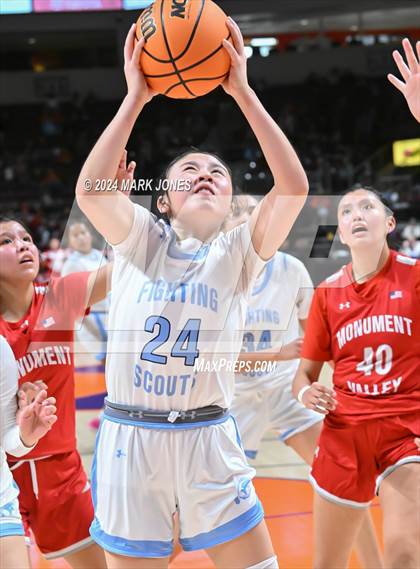 Thumbnail 3 in Monument Valley vs. Window Rock (AIA 3A Quarterfinal) photogallery.
