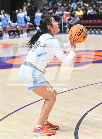 Thumbnail 1 in Monument Valley vs. Window Rock (AIA 3A Quarterfinal) photogallery.