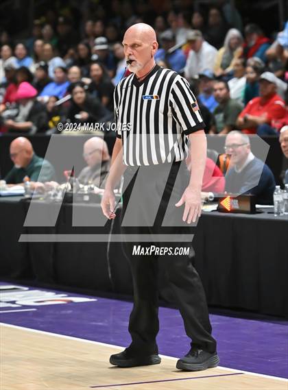 Thumbnail 3 in Monument Valley vs. Window Rock (AIA 3A Quarterfinal) photogallery.