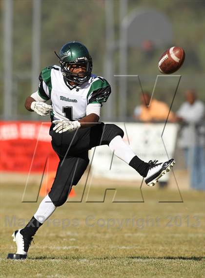 Thumbnail 1 in Big Bear vs. Twentynine Palms photogallery.