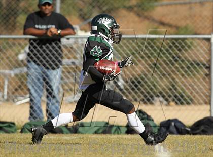 Thumbnail 2 in Big Bear vs. Twentynine Palms photogallery.