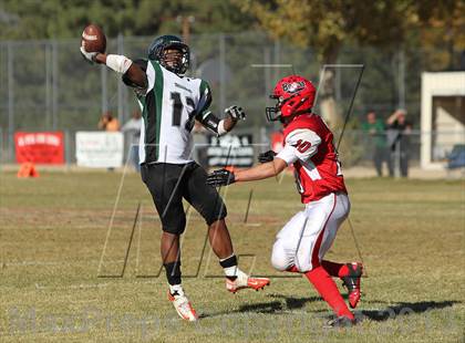 Thumbnail 3 in Big Bear vs. Twentynine Palms photogallery.