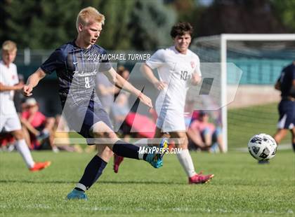 Thumbnail 2 in Sandpoint vs Lake City photogallery.