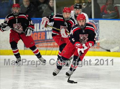 Thumbnail 2 in Rockville/Manchester/Stafford vs. Northwest Catholic (CIAC Division 3 First Round) photogallery.